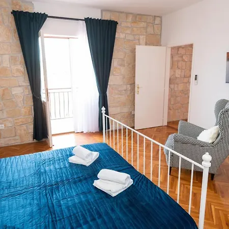 Elena * Rogoznica (Sibenik-Knin)