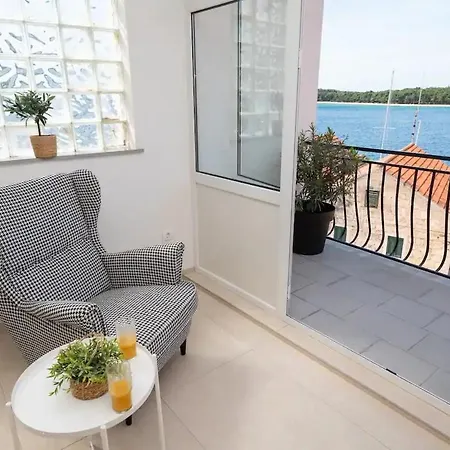 Apartment Elena
