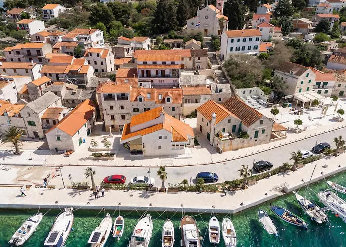 Elena Rogoznica (Sibenik-Knin)